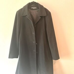 Anne Klein trench coat. Size 10, lambswool & cashmere. Classy & timeless piece